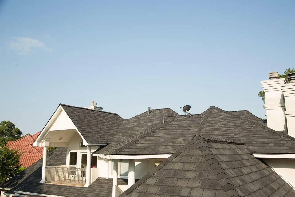 Slide of Elite Roofing Solutions