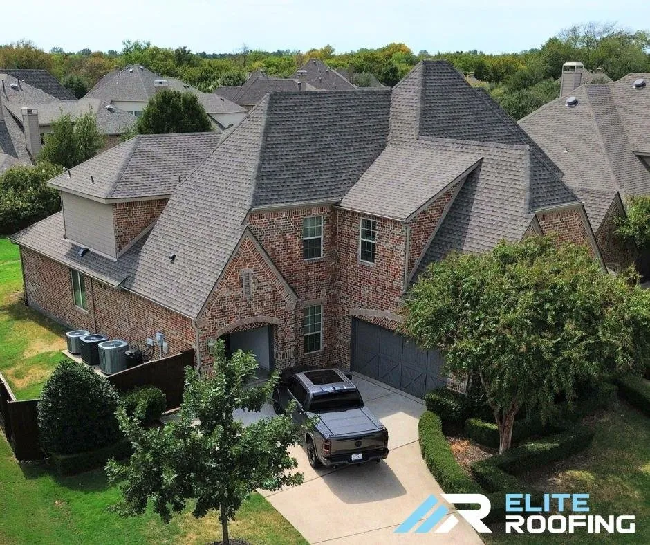 Slide of Elite Roofing