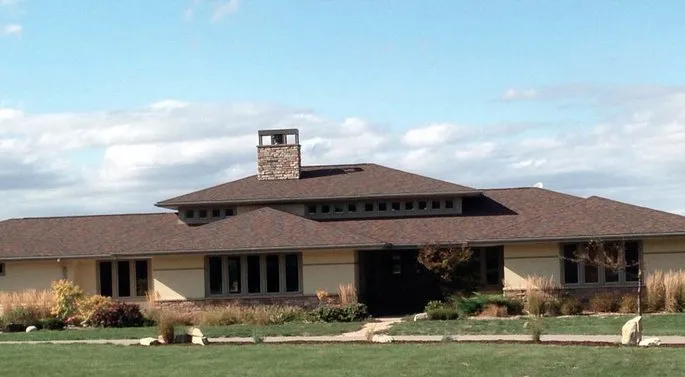 Slide of Elite Roofing