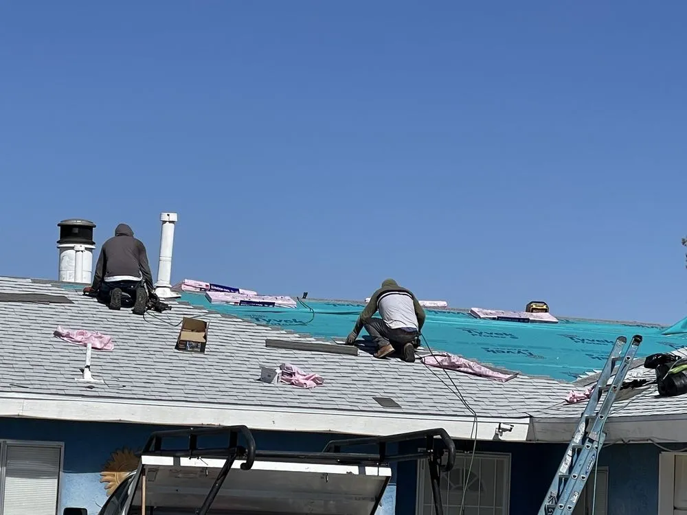 Slide of Elite Roofing