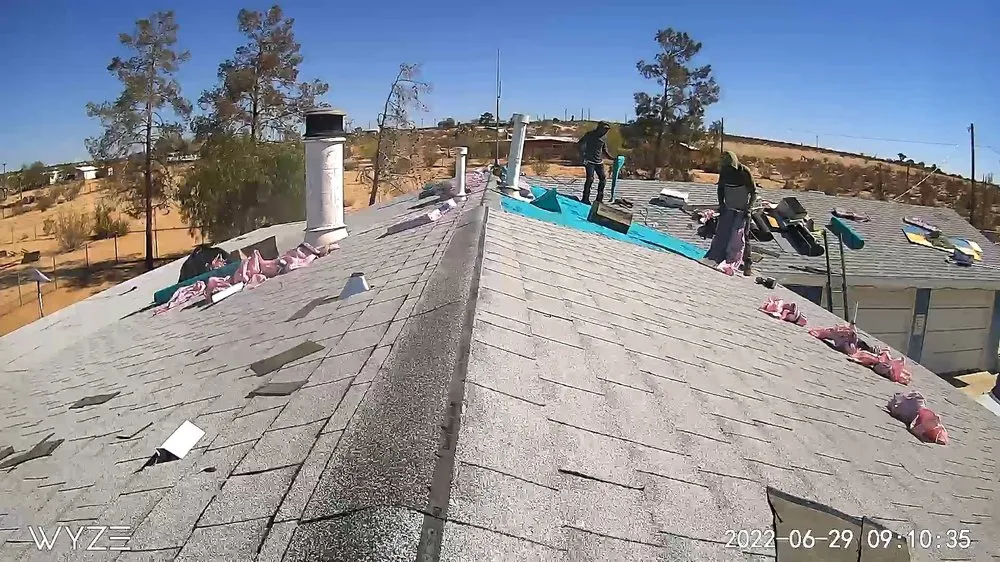 Slide of Elite Roofing