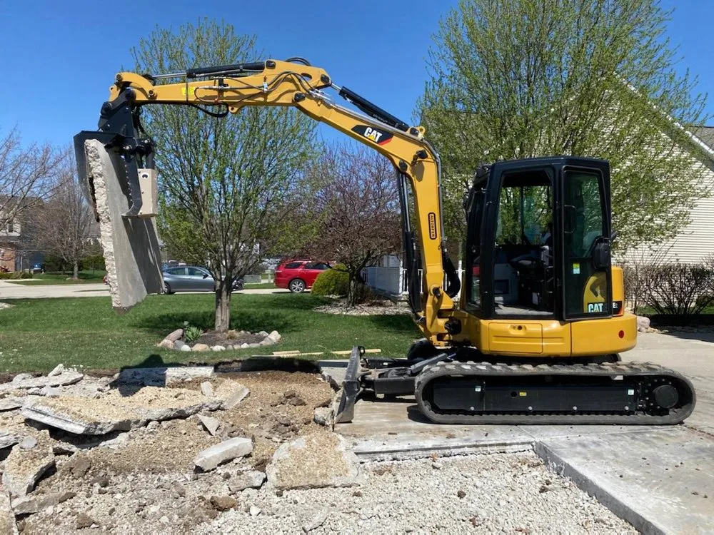 Slide of Elite Seamless Gutters