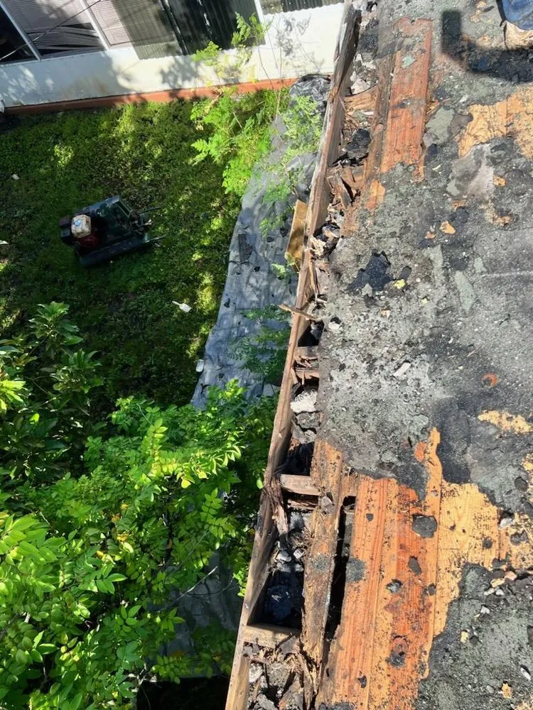 Slide of Elite Tech Roofing