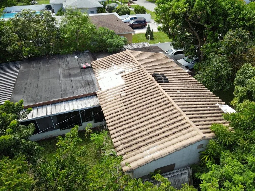 Slide of Elite Tech Roofing