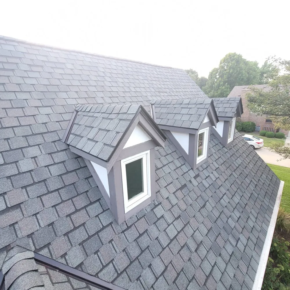 Slide of Elizondo Construction