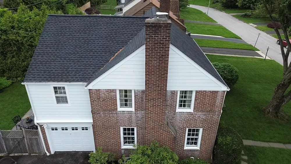 Slide of Elizondo Construction