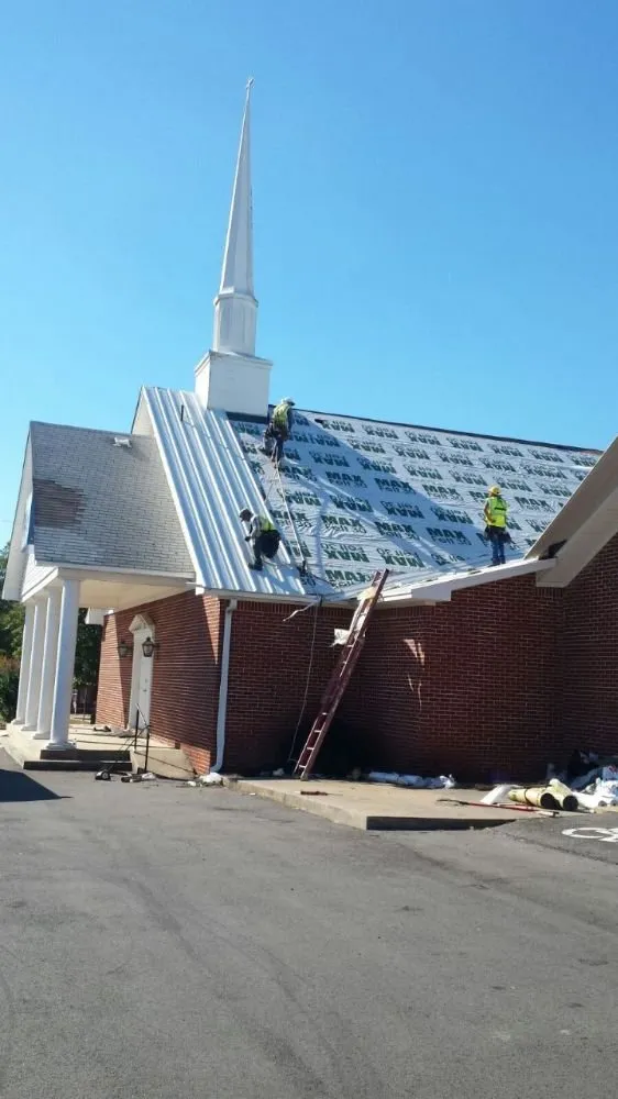 Slide of Elizondo Metal Roofing