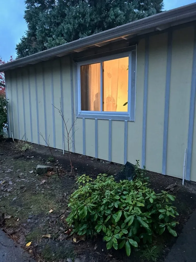 Slide of Elk Construction