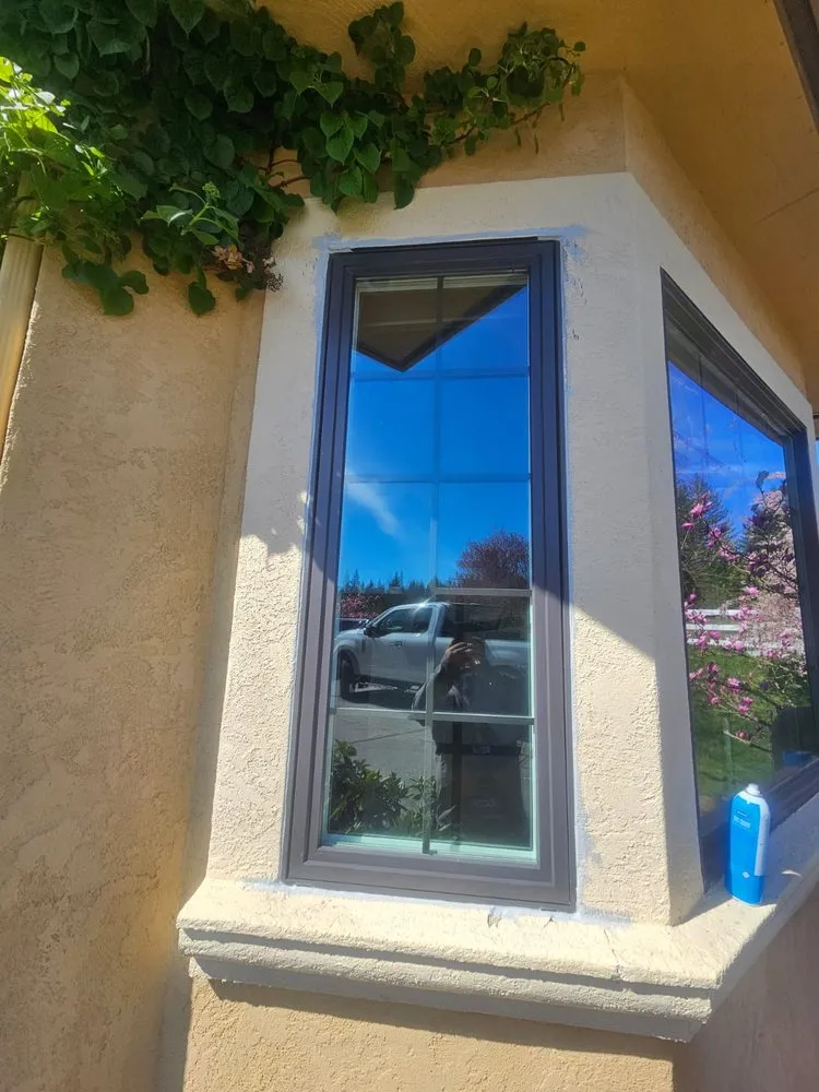 Slide of Elk Construction