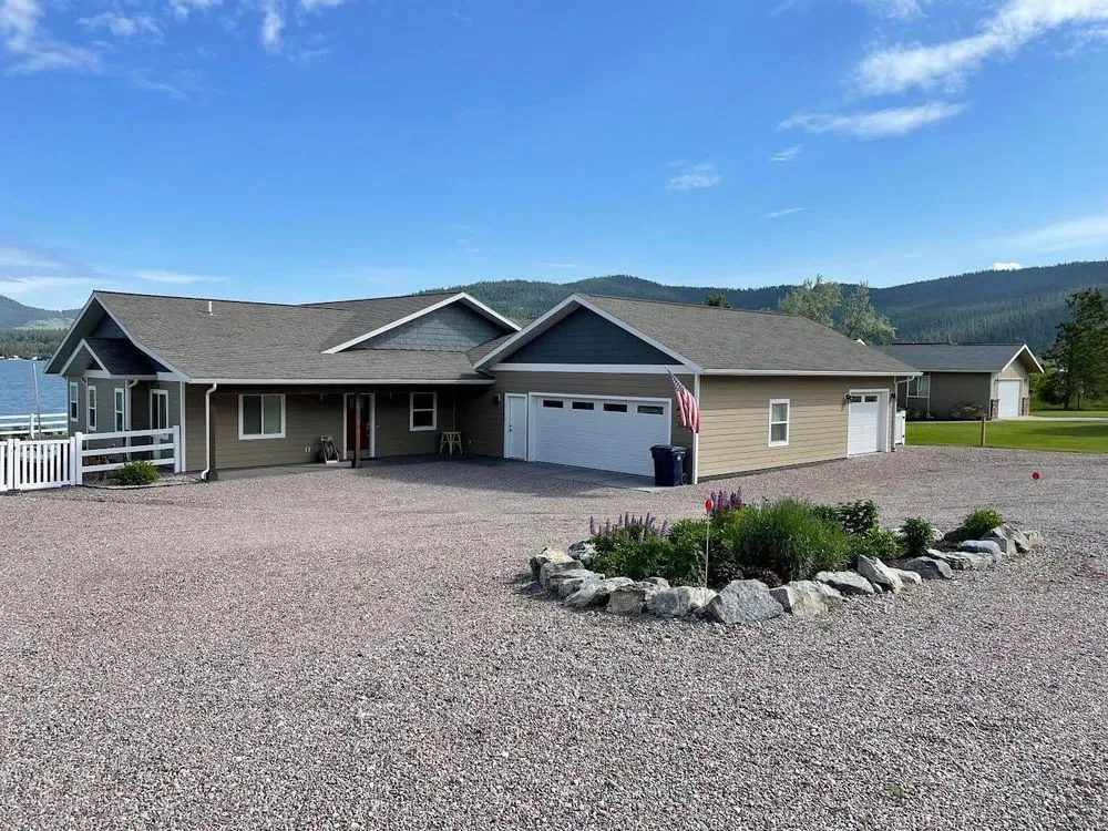 Slide of Elk Point Construction