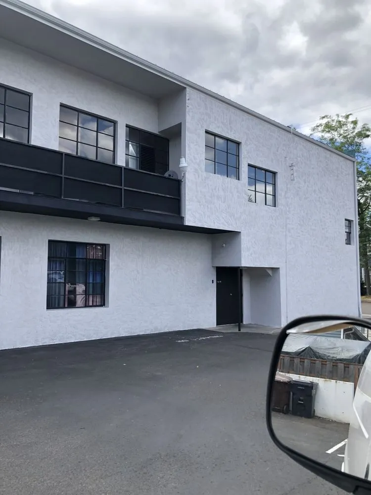 Slide of Elkins Remodeling