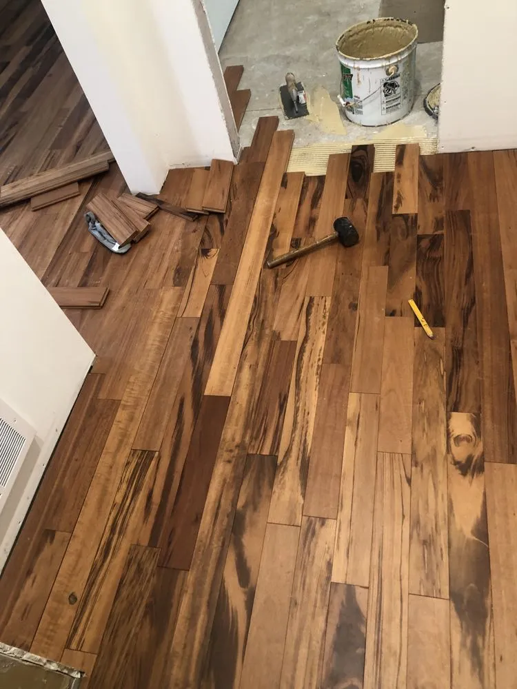 Slide of Elkins Remodeling