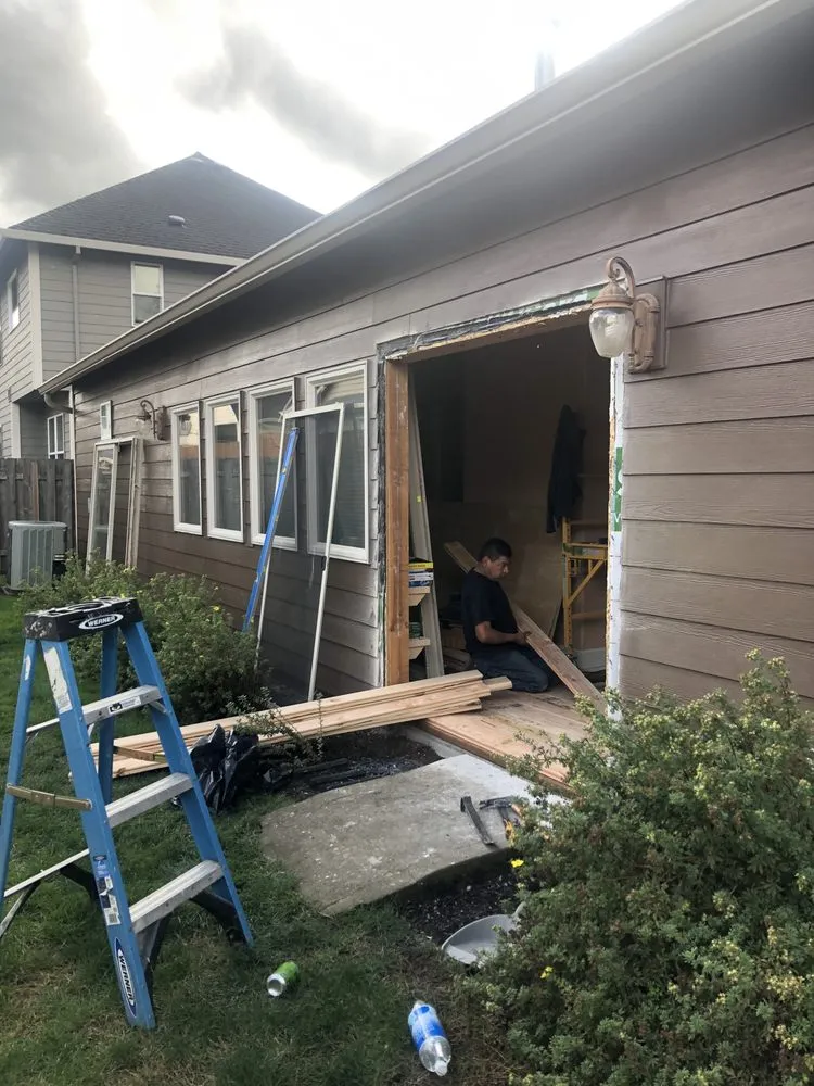 Slide of Elkins Remodeling