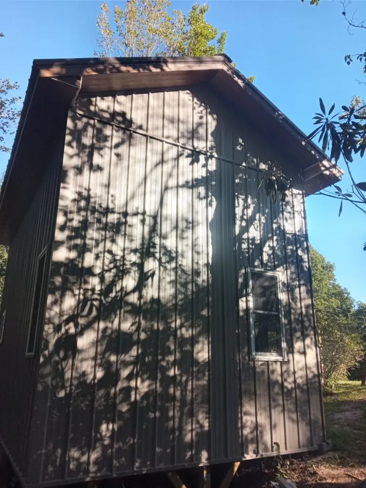 Slide of Elkpaz Roofing