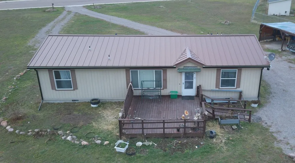 Slide of Ellingson Roofing