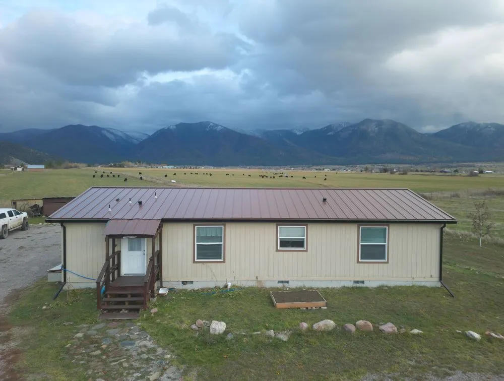 Slide of Ellingson Roofing