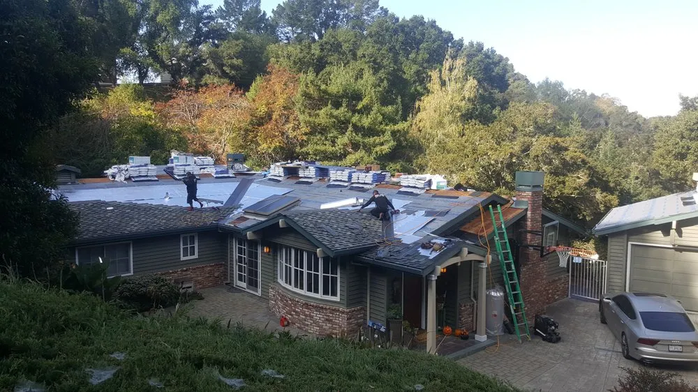 Slide of Elliott & Son Roofing