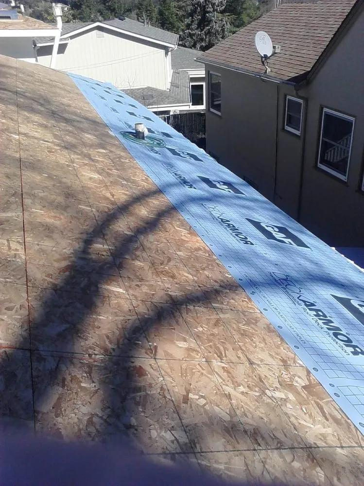 Slide of Elliott & Son Roofing