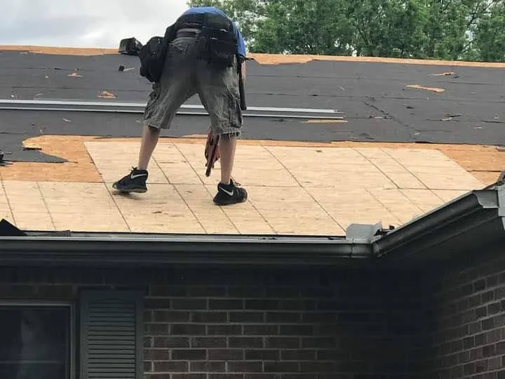 Slide of Ellis Construction & Roofing