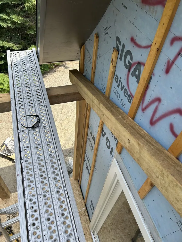 Slide of Ellis Construction