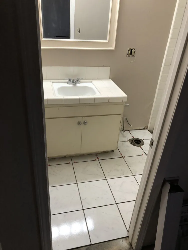 Slide of Ellis Repairs