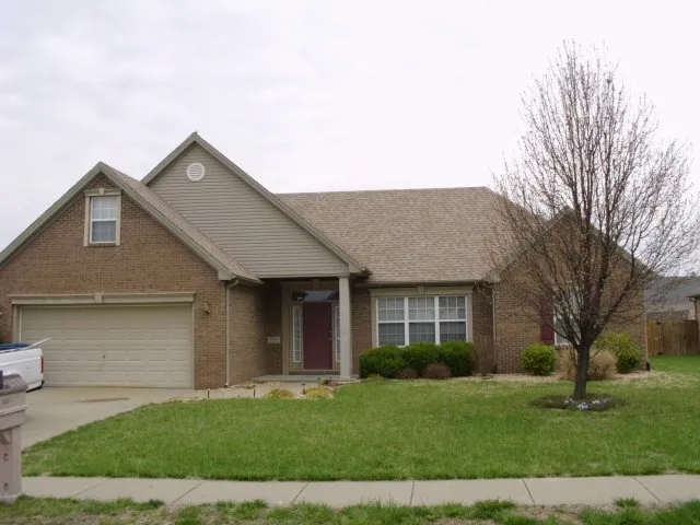 Slide of Ellis Roofing