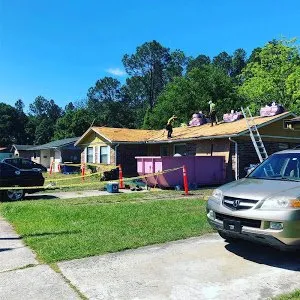 Slide of Elo Roofing