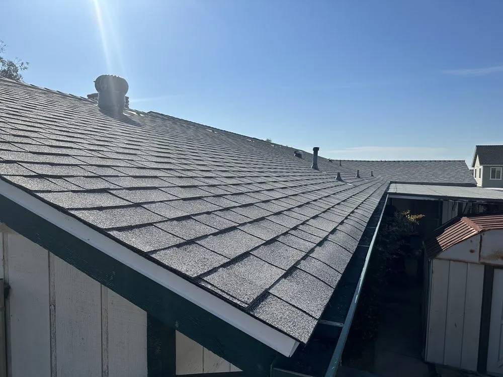 Slide of Elor Energy