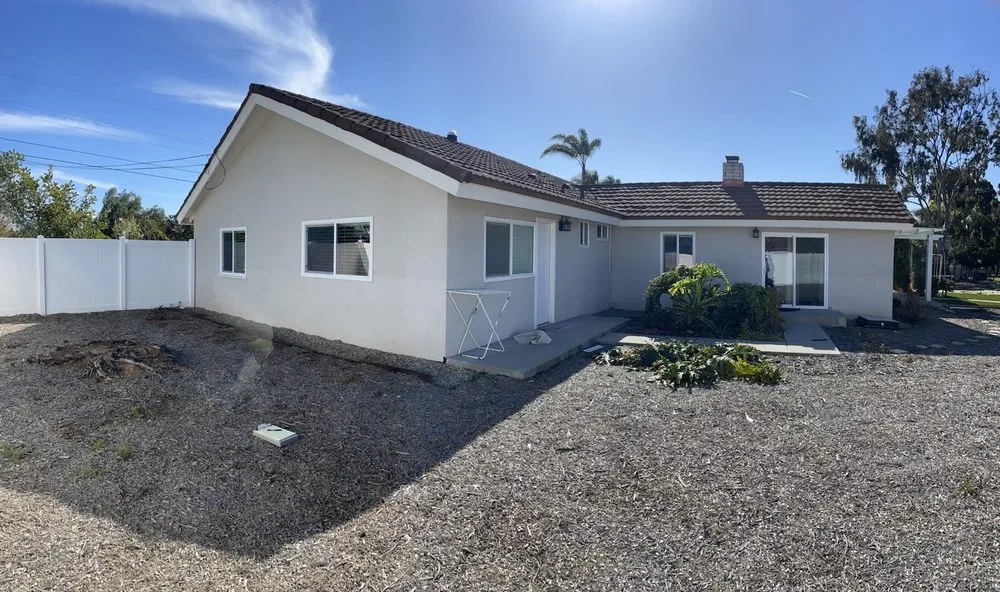 Slide of Elor Energy