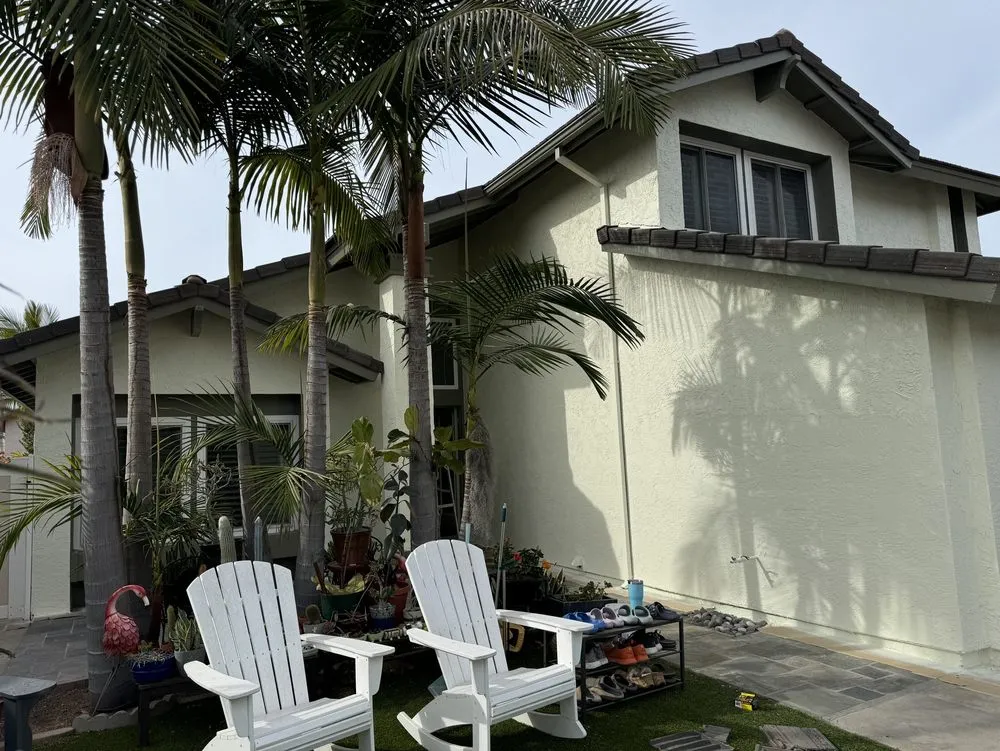 Slide of Elor Energy