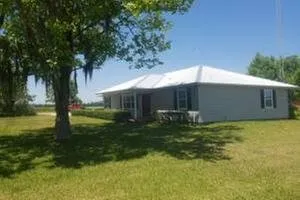 Emergency residential roofing service in St Augustine, FL - Elsa Roofing Company