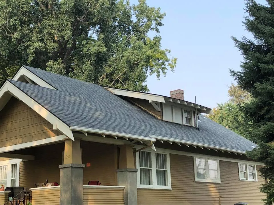 Slide of Elsom Roofing