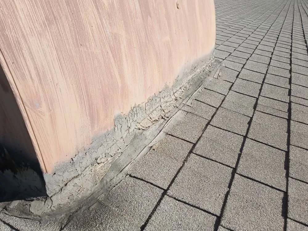 Slide of ELT Construction & Roofing