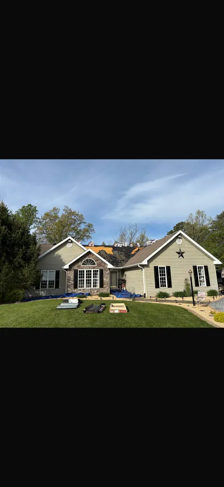 Slide of ElvinSiding