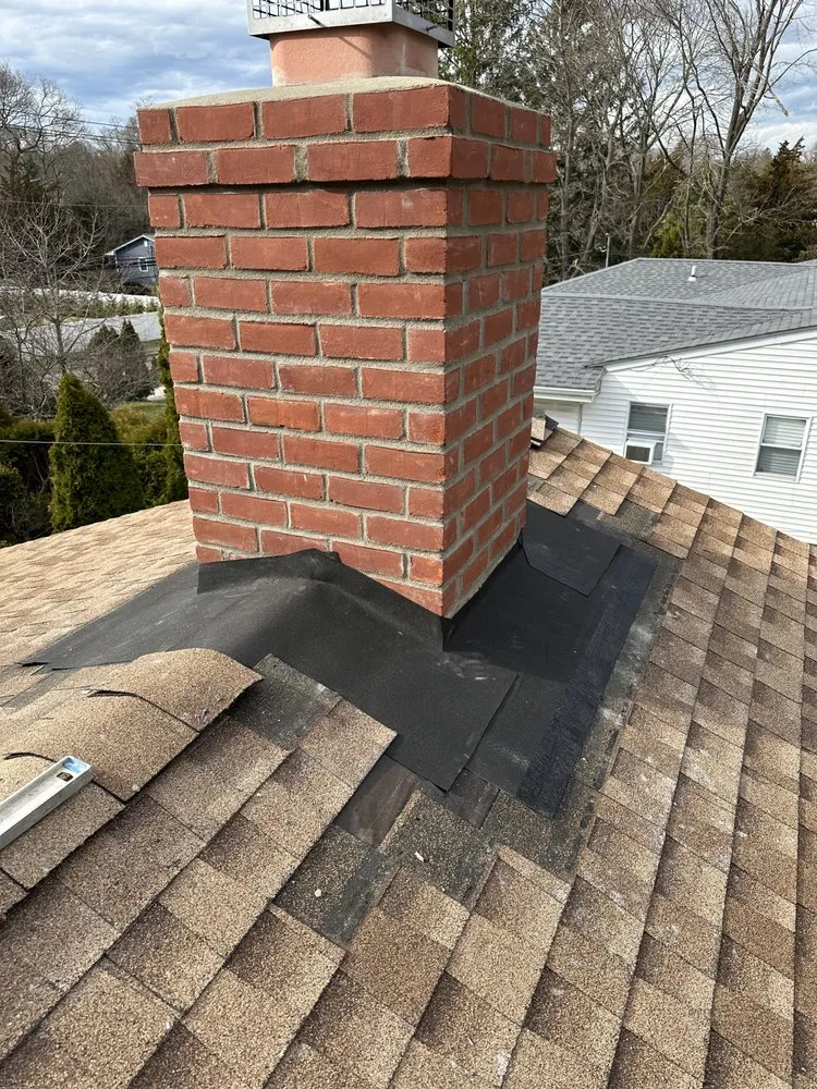 Slide of EM Certified Construction