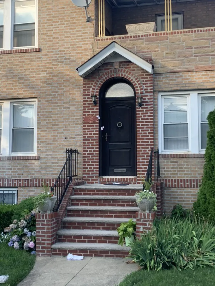 Slide of Em Construction