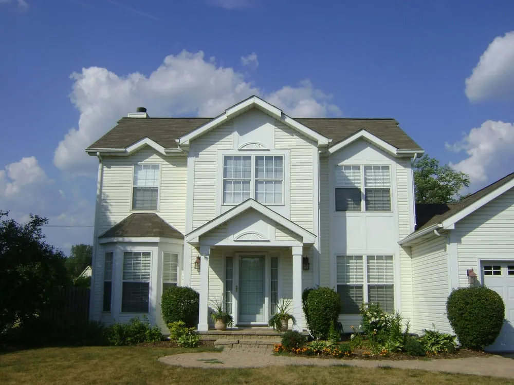 Slide of Ema Builders