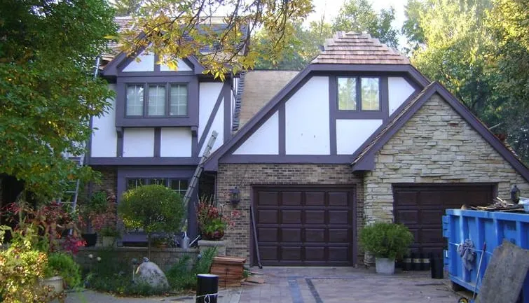 Slide of Ema Builders