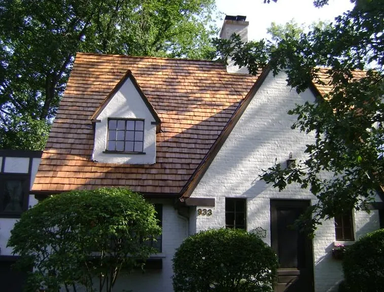 Slide of Ema Builders