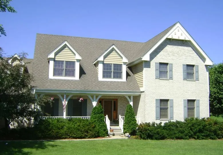 Slide of Ema Builders