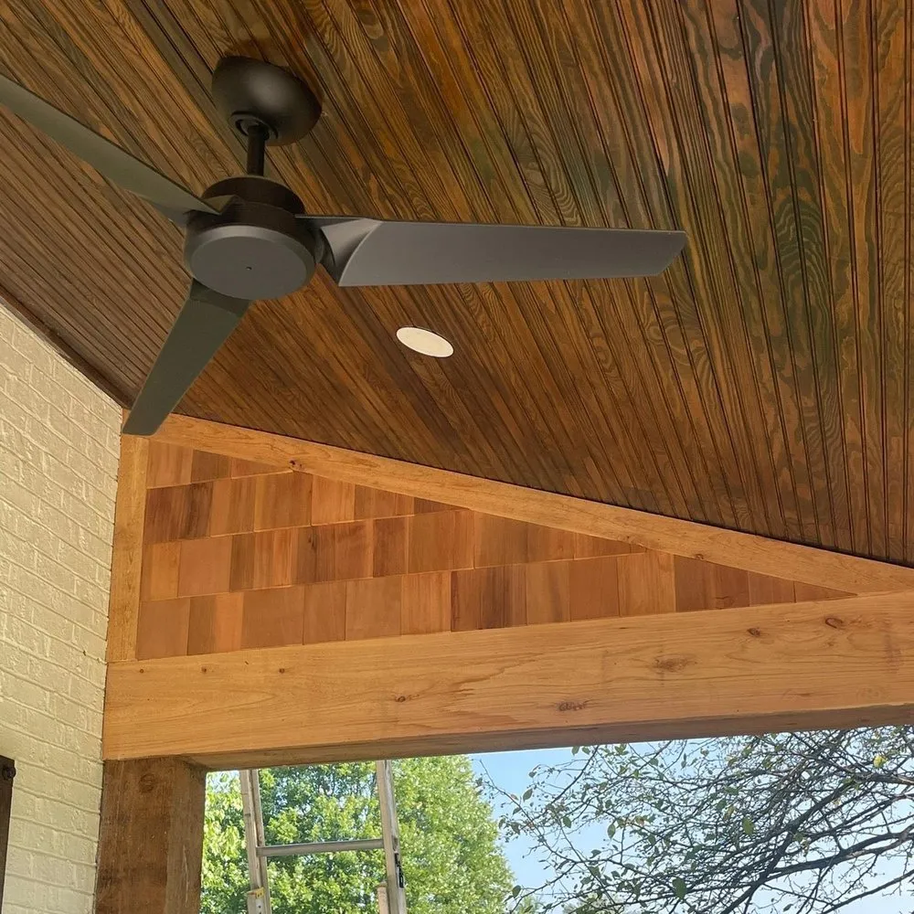 Expert roof repair in Liberty Township, OH by EMA Construction