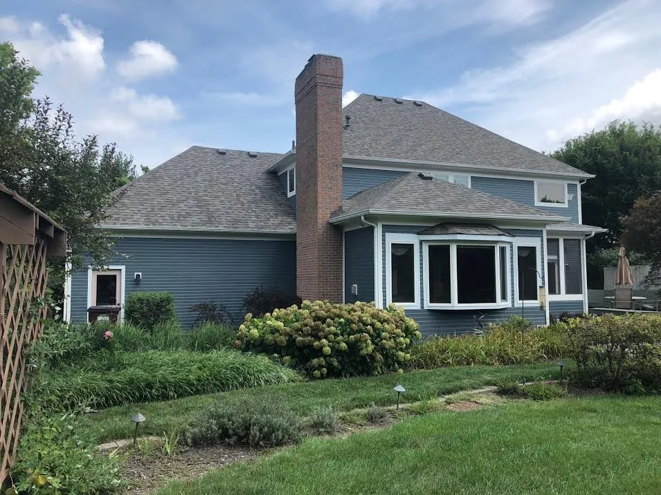 Expert roof replacement for homes in Liberty Township, OH by EMA Construction