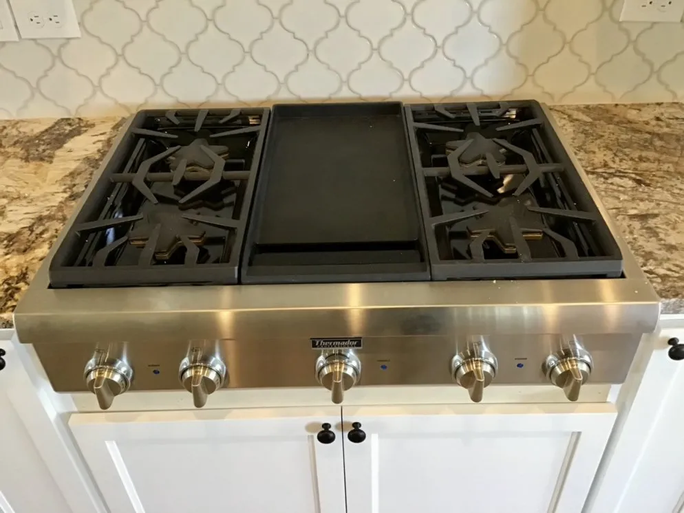 Slide of EMB Homes & Construction