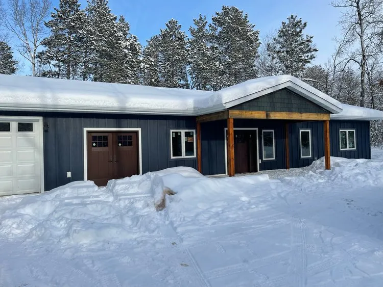 Local storm damage roof repair with free inspection across Nevis, MN - Emcon