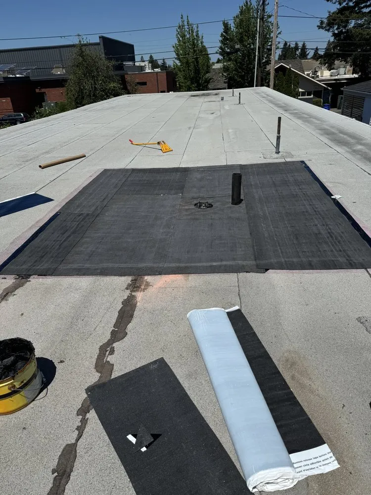 Slide of Emerald Builds