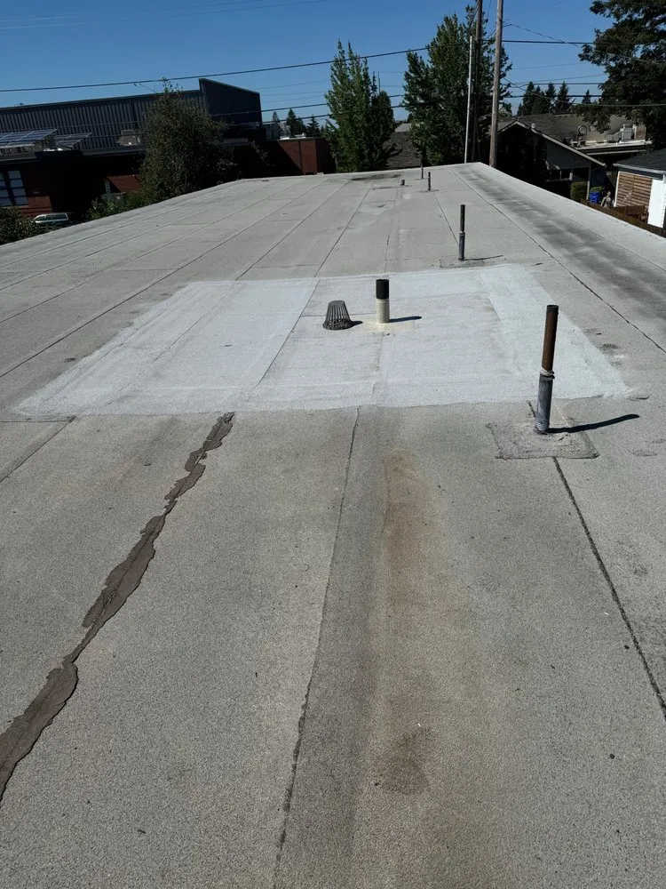 Slide of Emerald Builds