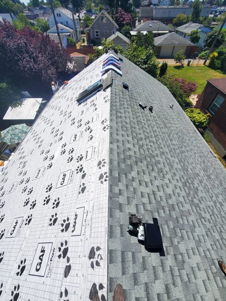 Slide of Emerald Contracting NW