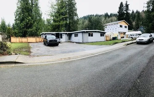 Slide of Emerald Contracting NW