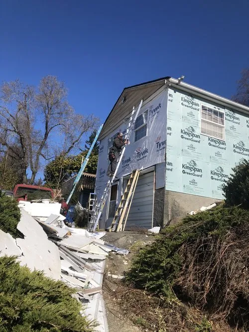 Slide of Emerald Contracting NW