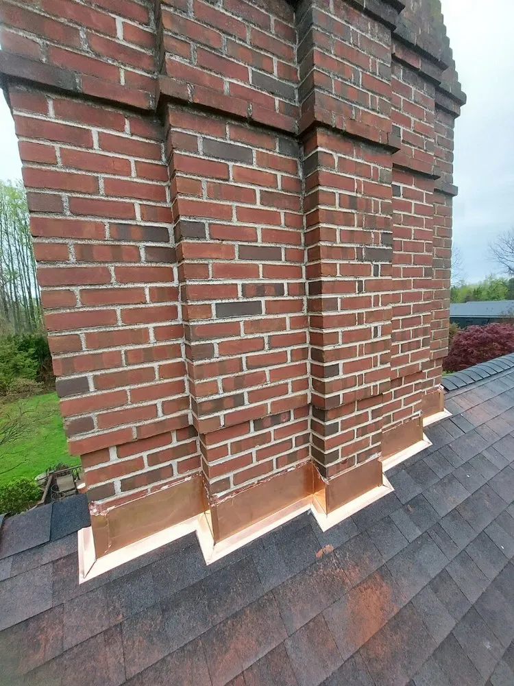 Slide of Emerald Exteriors